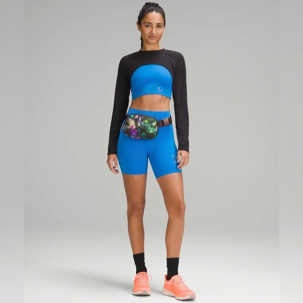 NEW LULULEMON EVERYWHERE BELT BAG DISCOTHEQUE MULTI